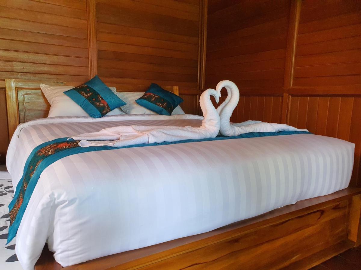 Medori Putih Homestay Улувату Екстер'єр фото