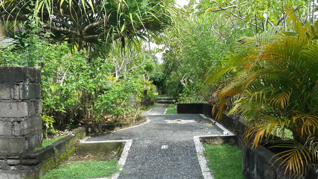 Medori Putih Homestay Улувату Екстер'єр фото