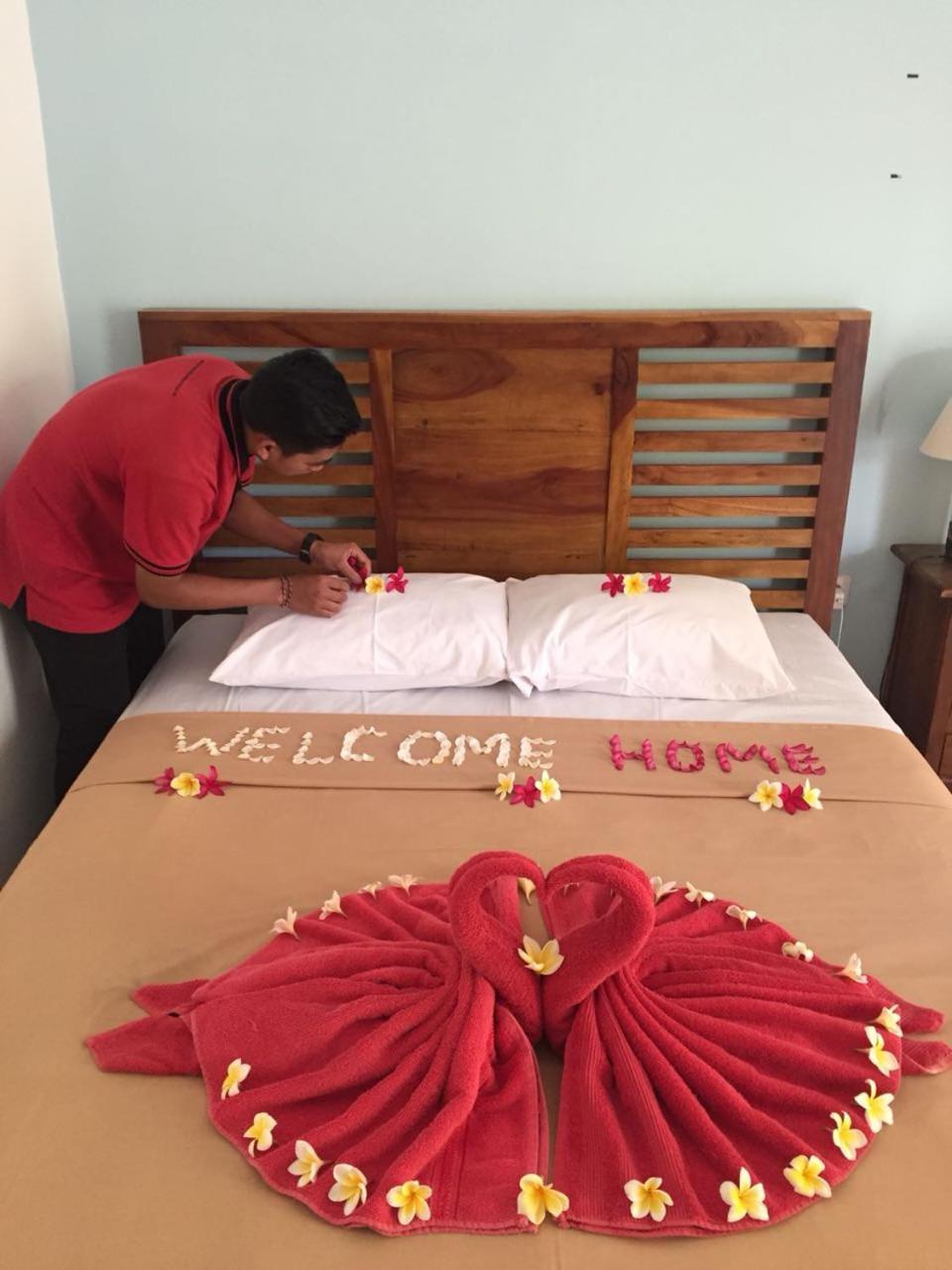 Medori Putih Homestay Улувату Екстер'єр фото