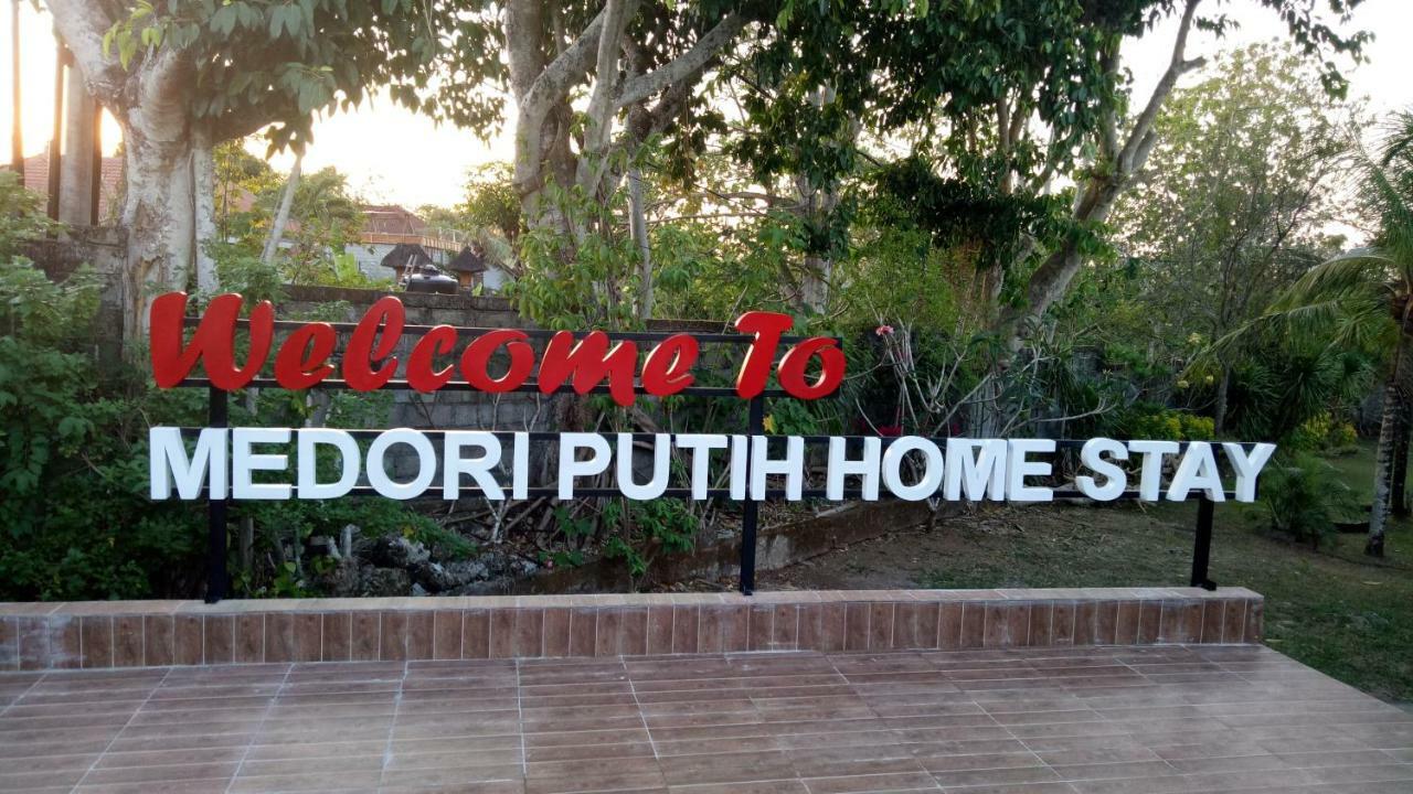 Medori Putih Homestay Улувату Екстер'єр фото