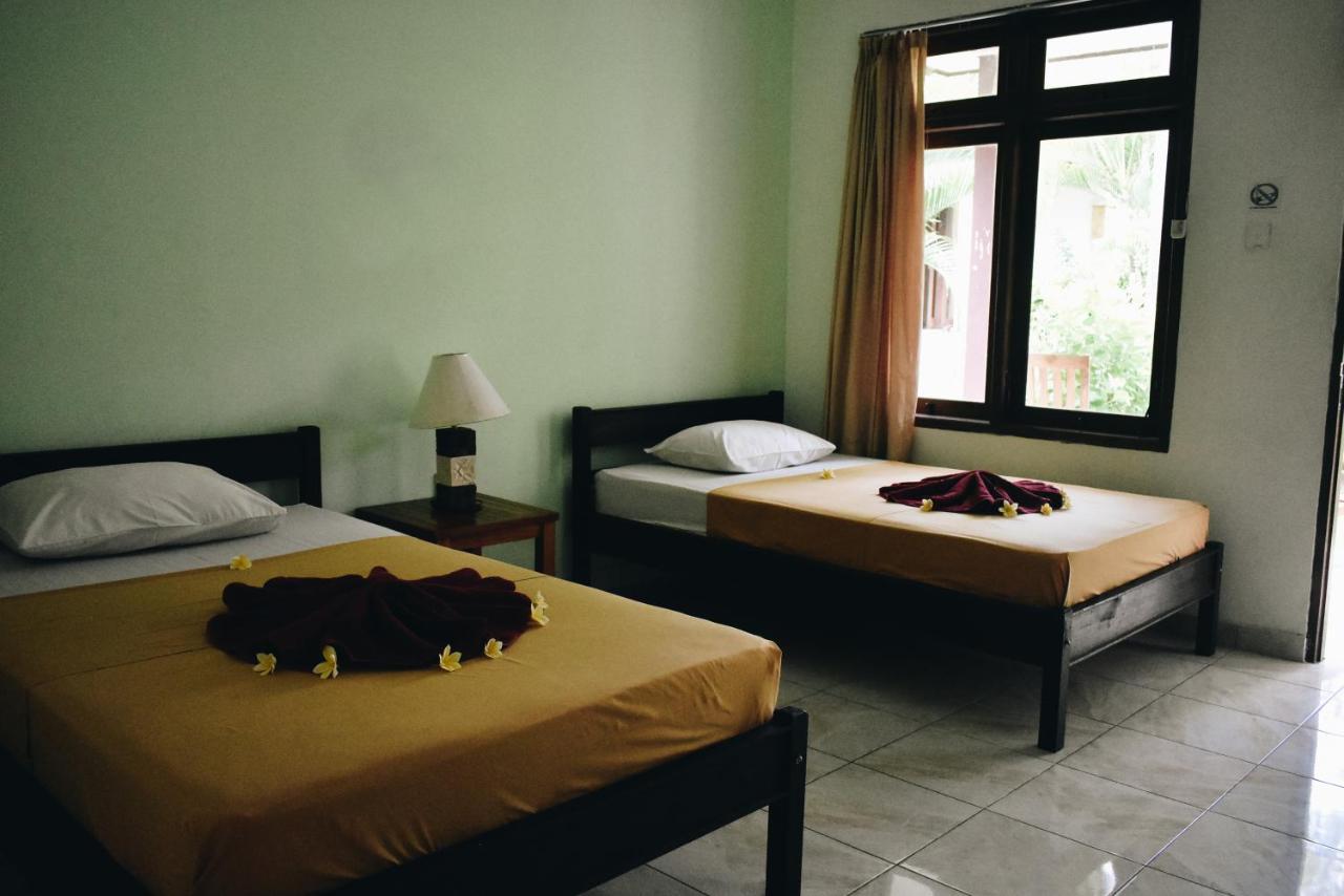 Medori Putih Homestay Улувату Екстер'єр фото